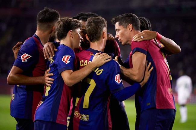 Hàng công vô duyên, Barcelona vẫn tìm được chiến thắng thứ 7 liên tiếp tại La Liga - Ảnh 1.